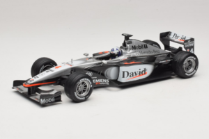 McLaren MP4-16 Mercedes #3 D. Coulthard F1 2001 Hot Wheels 1:18 50199 Fém