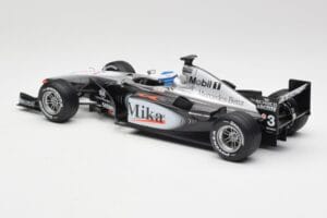 McLaren MP4-16 #4 M. Häkkinen F1 2001 Hot Wheels 1:18 50198 Fém – 5. kép a 6-ből