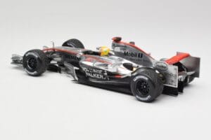 McLaren MP4-21 L. Hamilton Silverstone Test 2006 Minichamps 1:18 530061884 Fém – 5. kép a 6-ből