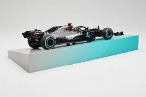 Mercedes AMG Petronas W11 #44 L. Hamilton Winner British GP 2020 Minichamps 1:18 113200444 Fém – 3. kép a 7-ből