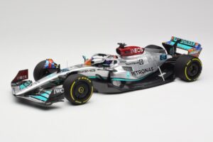 Mercedes AMG W13 E Performance Petronas #63 G. Russell Miami GP 2022 Minichamps 1:18 110220563 Fém