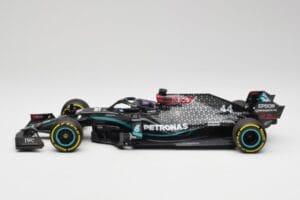 Mercedes AMG W11 Petronas #44 L. Hamilton Styrian GP Winner 2020 Minichamps 1:18 110200244 Gyanta – 3. kép a 7-ből