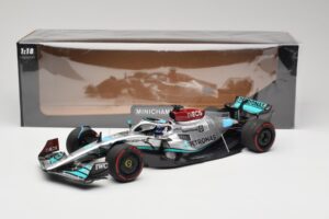 Mercedes AMG W13 E Performance Petronas #63 G. Russell Brazilian GP 1st Win 2022 Minichamps 1:18 110222163 Gyanta – 7. kép a 7-ből