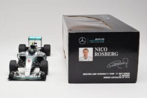 Mercedes AMG W07 #6 N. Rosberg Australia GP Winner 2016 Minichamps 1:18 110160006 Fém – 7. kép a 7-ből