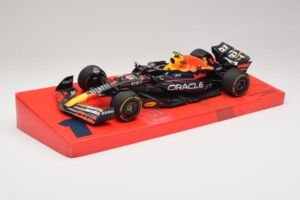 Red Bull Racing RB18 #1 M. Verstappen Oracle Winner Dutch GP 2022 Minichamps 1:18 113223501 Fém – 2. kép a 7-ből