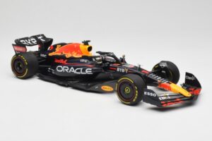 Oracle Red Bull Racing RB18 #1 M. Verstappen Winner Italian GP 2022 Minichamps 1:18 110221601 Fém – 4. kép a 7-ből