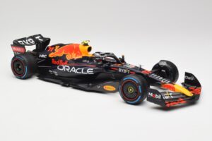 Oracle Red Bull Racing RB18 #11 S. Perez Monaco GP Winner Rain Tyre Version 2022 Minichamps 1:18 110222711 Fém – 4. kép a 7-ből