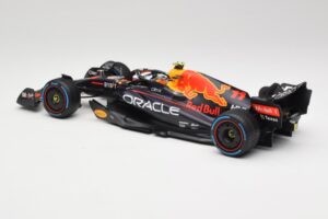 Oracle Red Bull Racing RB18 #11 S. Perez Monaco GP Winner Rain Tyre Version 2022 Minichamps 1:18 110222711 Fém – 5. kép a 7-ből