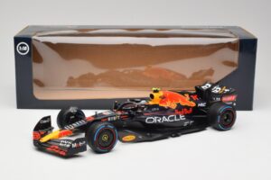 Oracle Red Bull Racing RB18 #11 S. Perez Monaco GP Winner Rain Tyre Version 2022 Minichamps 1:18 110222711 Fém – 7. kép a 7-ből