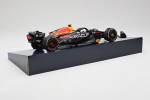 Red Bull Racing RB19 #11 S. Perez Winner Saudi Arabian GP 2023 Minichamps 1:18 113230111 Fém – 3. kép a 6-ből
