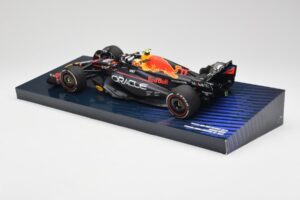 Red Bull Racing RB19 #11 S. Perez Winner Saudi Arabian GP 2023 Minichamps 1:18 113230111 Fém – 5. kép a 6-ből