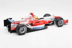 Panasonic Toyota Racing TF106 #8 R. Schumacher F1 2006 Minichamps 1:18 100060007 Fém – 2. kép a 6-ből