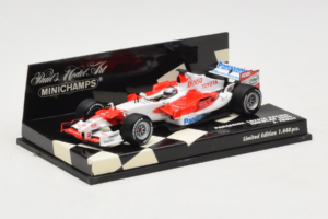 Toyota TF106 Panasonic #12 J. Trulli Panasonic Toyota Racing Showcar 2006 Minichamps 1:43 400060078 Fém – 2. kép a 5-ből