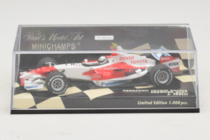 Toyota J. Trulli Panasonic Toyota Racing Showcar F1 2007 Minichamps 1:43 400070082 Fém – 5. kép a 5-ből