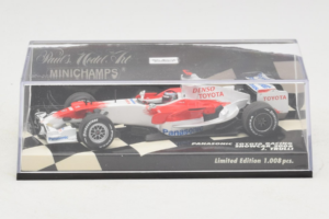 Toyota TF108 #9 J. Trulli Panasonic Toyota Racing Showcar F1 2008 Minichamps 1:43 400080081 Fém – 4. kép a 5-ből