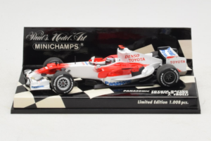 Toyota TF108 #9 J. Trulli Panasonic Toyota Racing Showcar F1 2008 Minichamps 1:43 400080081 Fém