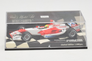 Toyota TF106 Panasonic #11 R. Schumacher Panasonic Toyota Racing Showcar 2006 Minichamps 1:43 400060077 Fém – 4. kép a 5-ből