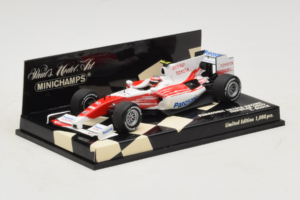 Toyota TF109 #10 T. Glock Panasonic Toyota Racing Showcar F1 2009 Minichamps 1:43 400090080 Fém – 2. kép a 5-ből