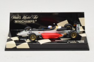 Toyota TF106 #12 J. Trulli Panasonic Toyota Racing F1 2006 Minichamps 1:43 400060008 Fém