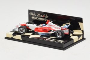Toyota TF106 Panasonic #11 R. Schumacher Panasonic Toyota Racing 2006 Minichamps 1:43 400060007 Fém – 3. kép a 5-ből