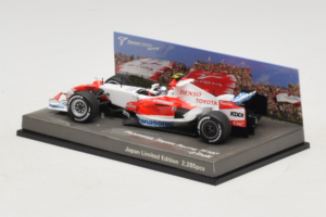 Toyota TF107 #12 J. Trulli Panasonic Toyota Racing Showcar F1 2007 Minichamps 1:43 AM60129 Fém – 3. kép a 6-ből