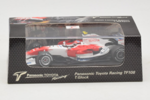 Toyota TF108 #17 T. Glock Panasonic Toyota Racing F1 2008 Minichamps 1:43 AM61152 Fém – 4. kép a 6-ből