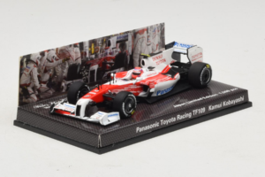 Panasonic Toyota Racing TF109 K. Kobayashi F1 2009 Minichamps 1:43 413090210 Fém – 2. kép a 5-ből