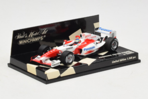 Toyota TF104 Panasonic #16 R. Zonta Panasonic Toyota Racing 2004 Minichamps 1:43 400040116 Fém – 2. kép a 5-ből