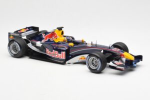 Red Bull Racing Cosworth RB1 #15 C. Klien F1 2005 Minichamps 1:18 100050015 Fém – 4. kép a 6-ből