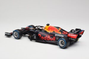 Red Bull Racing Honda RB16B #33 M. Verstappen Belgian GP Winner 2021 Minichamps 1:18 110211333 Gyanta – 5. kép a 7-ből