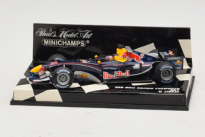 Red Bull Racing RB1 V. Liuzzi Test Driver F1 2005 Minichamps 1:43 400050115 Fém