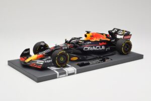 Oracle Red Bull Racing RB18 #33 M. Verstappen Belgian GP 2022 Minichamps 1:18 113221401 Gyanta – 2. kép a 7-ből