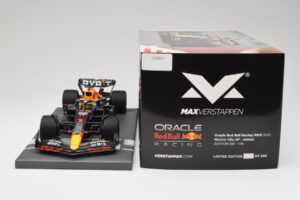 Oracle Red Bull Racing RB18 #33 M. Verstappen Mexican GP 2022 Minichamps 1:18 113222001 Gyanta – 6. kép a 7-ből