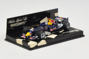 Red Bull Racing RB2 #14 D. Coulthard F1 2006 Minichamps 1:43 400060014 Fém – 2. kép a 5-ből