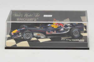 Red Bull Racing RB2 #14 D. Coulthard F1 2006 Minichamps 1:43 400060014 Fém – 5. kép a 5-ből