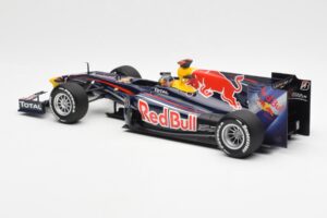 Red Bull Racing Renault RB5 #5 S. Vettel Showcar 2010 Minichamps 1:18 153100175 Fém – 5. kép a 6-ből