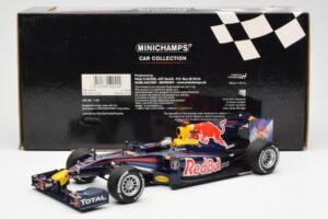 Red Bull Racing Renault RB5 #5 S. Vettel Showcar 2010 Minichamps 1:18 153100175 Fém – 6. kép a 6-ből