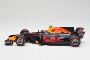 Red Bull Racing RB13 Tag Heuer #33 M. Verstappen Australian GP 2017 Minichamps 1:18 110170033 Gyanta – 3. kép a 7-ből
