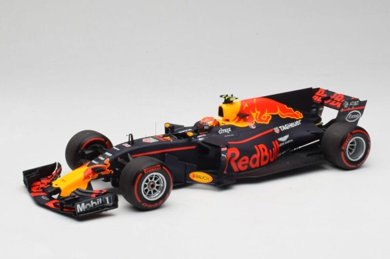 Red Bull Racing RB13 Tag Heuer #33 M. Verstappen Australian GP 2017 Minichamps 1:18 110170033 Gyanta
