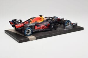 Red Bull RB16B #33 M. Verstappen Belgian GP 2021 Winner Minichamps 1:18 113211333 Gyanta – 3. kép a 7-ből