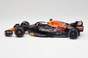 Red Bull RB18 #1 M. Verstappen Monaco GP 3rd Wet 2022 Minichamps 1:18 110220701 Fém – 3. kép a 7-ből