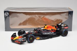 Red Bull RB18 #1 M. Verstappen Monaco GP 3rd Wet 2022 Minichamps 1:18 110220701 Fém – 6. kép a 7-ből