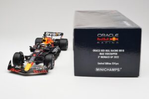 Red Bull RB18 #1 M. Verstappen Monaco GP 3rd Wet 2022 Minichamps 1:18 110220701 Fém – 7. kép a 7-ből