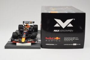 Red Bull RB18 #1 M. Verstappen Emilia Romagna GP 2022 Winner Minichamps 1:18 113220401 Gyanta – 6. kép a 7-ből