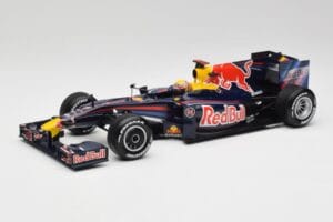 Red Bull RB3 #2 M. Webber F1 2007 Minichamps 1:18 110110272 Fém