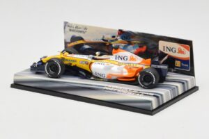 Renault R27 G. Fisichella / H. Kovalainen Showcar 2007 Minichamps 1:43 403070172 Fém – 3. kép a 5-ből
