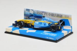 Renault R25 #5 F. Alonso Race Car 2005 Minichamps 1:43 403050025 Fém – 3. kép a 5-ből