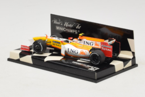 Renault R29 #8 N. Piquet Jr. F1 2009 Minichamps 1:43 400090008 Fém – 3. kép a 5-ből