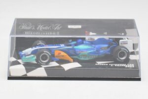 Sauber C24 J. Villeneuve F1 2005 Minichamps 1:43 400050011 Fém – 4. kép a 5-ből