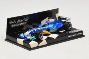 Sauber C24 Petronas #11 J. Villeneuve Sauber Petronas F1 Team Showcar 2005 Minichamps 1:43 400050081 Fém – 2. kép a 5-ből
